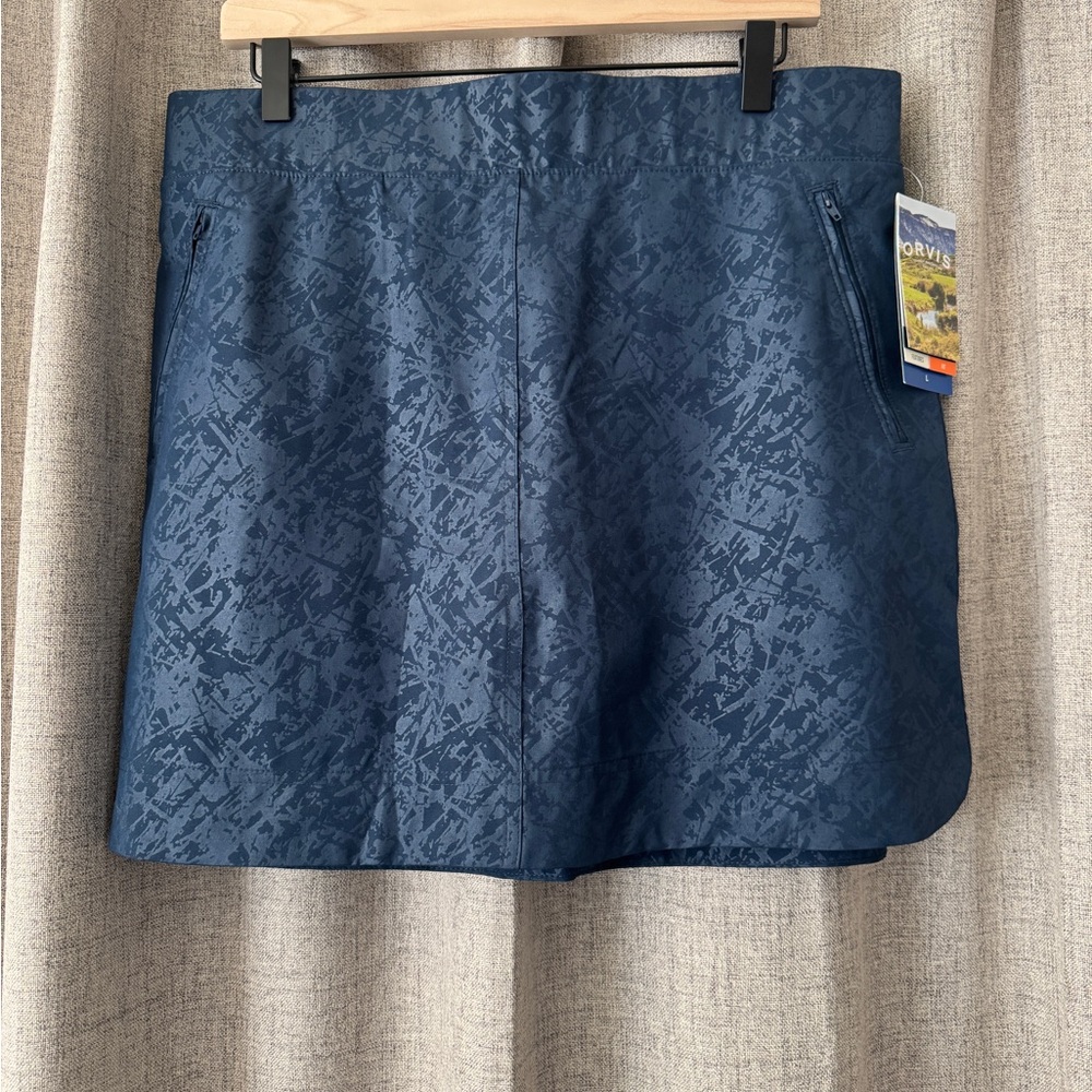Brand new with tags tennis skort! Navy blue.